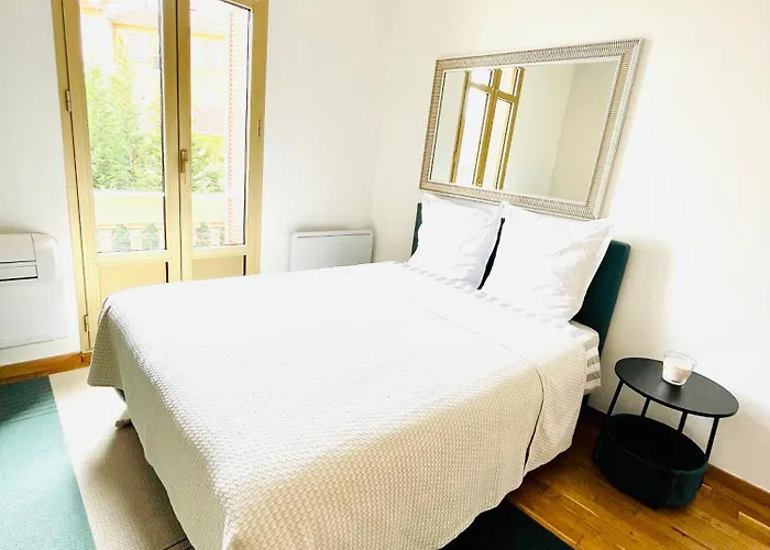 Daire Charming 2 Min Walk From Monaco And Railway Station *