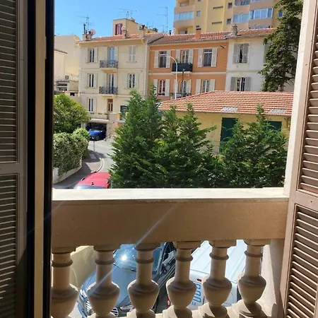 Charming 2 Min Walk From Monaco And Railway Station Appartement Beausoleil